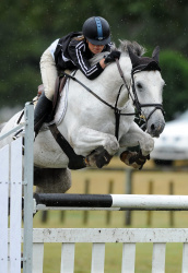 Gisborne Showjumping 2011