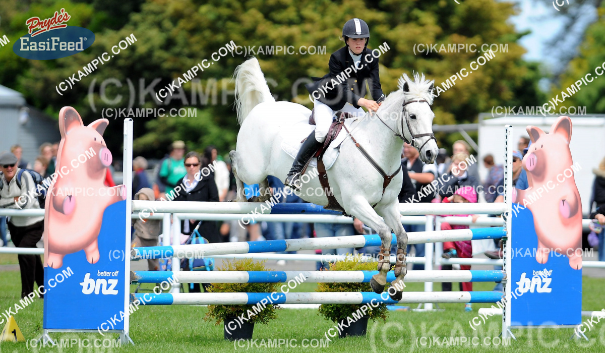 KM_091023_PG101