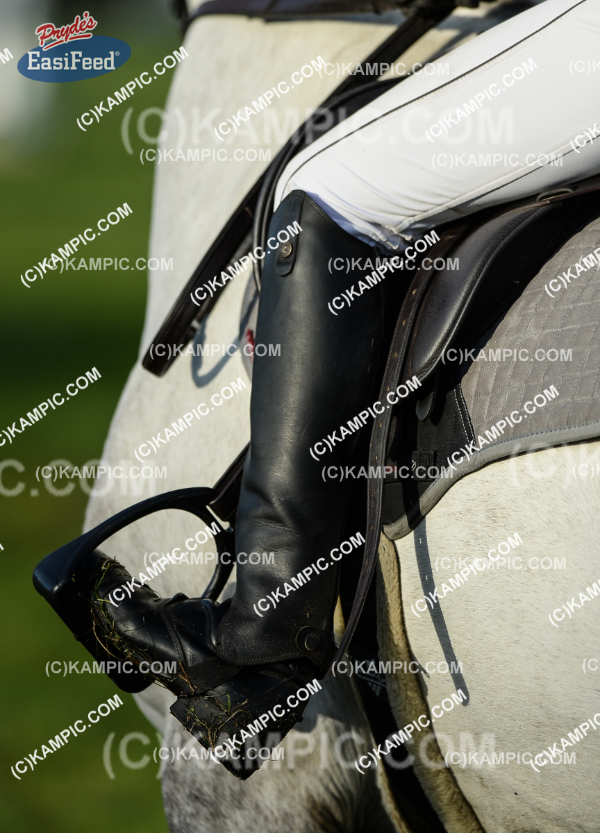 SL_180315_0905