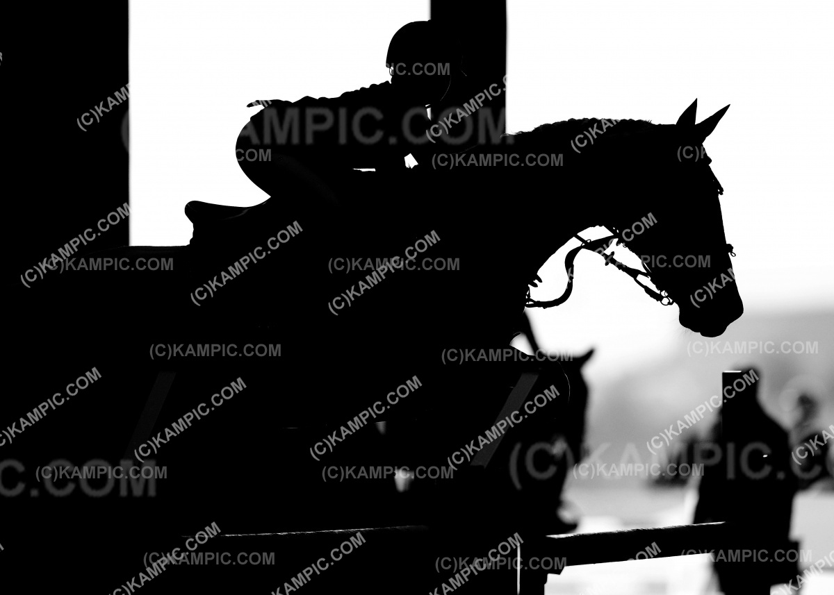SL_190929_0817
