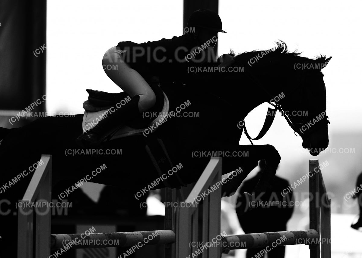 SL_190929_0827