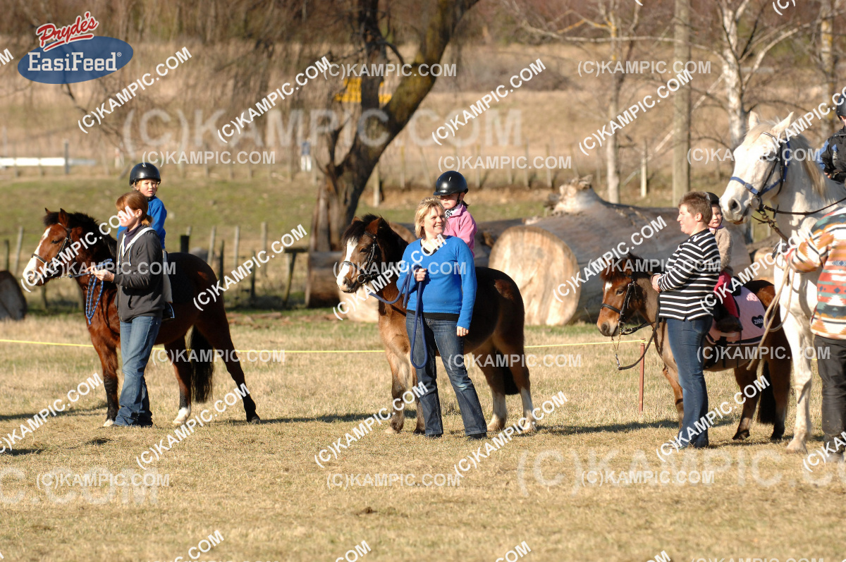 KM_100711_0027