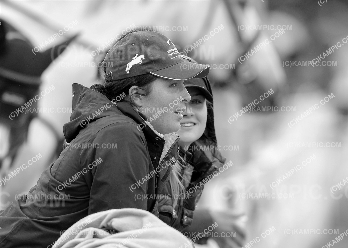 SL_191220_0809