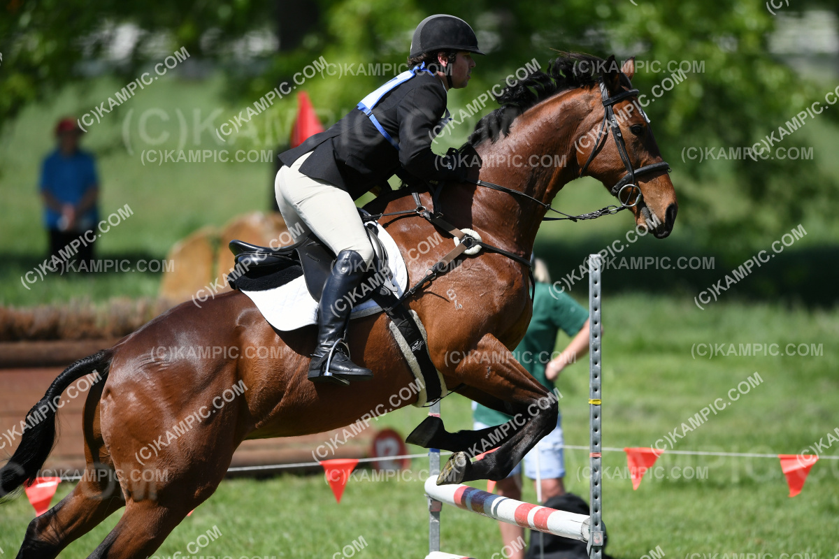 KM_201025_1982