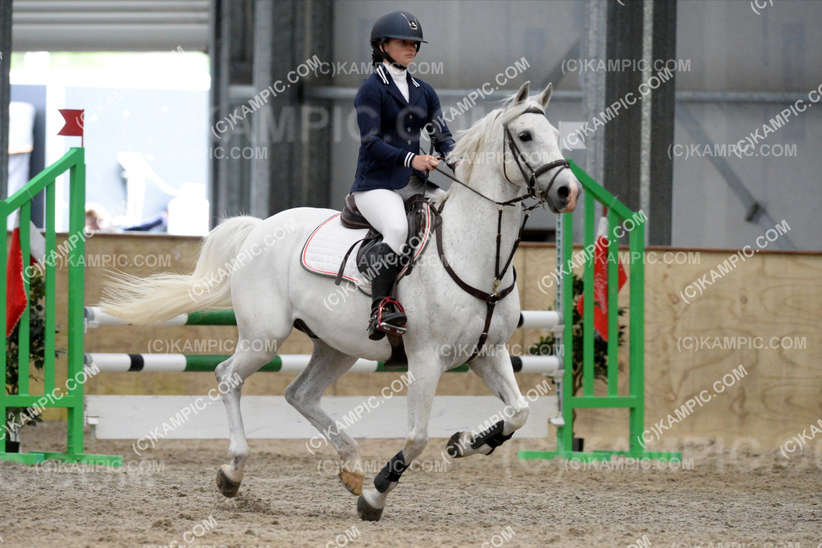 SL_201212_0964