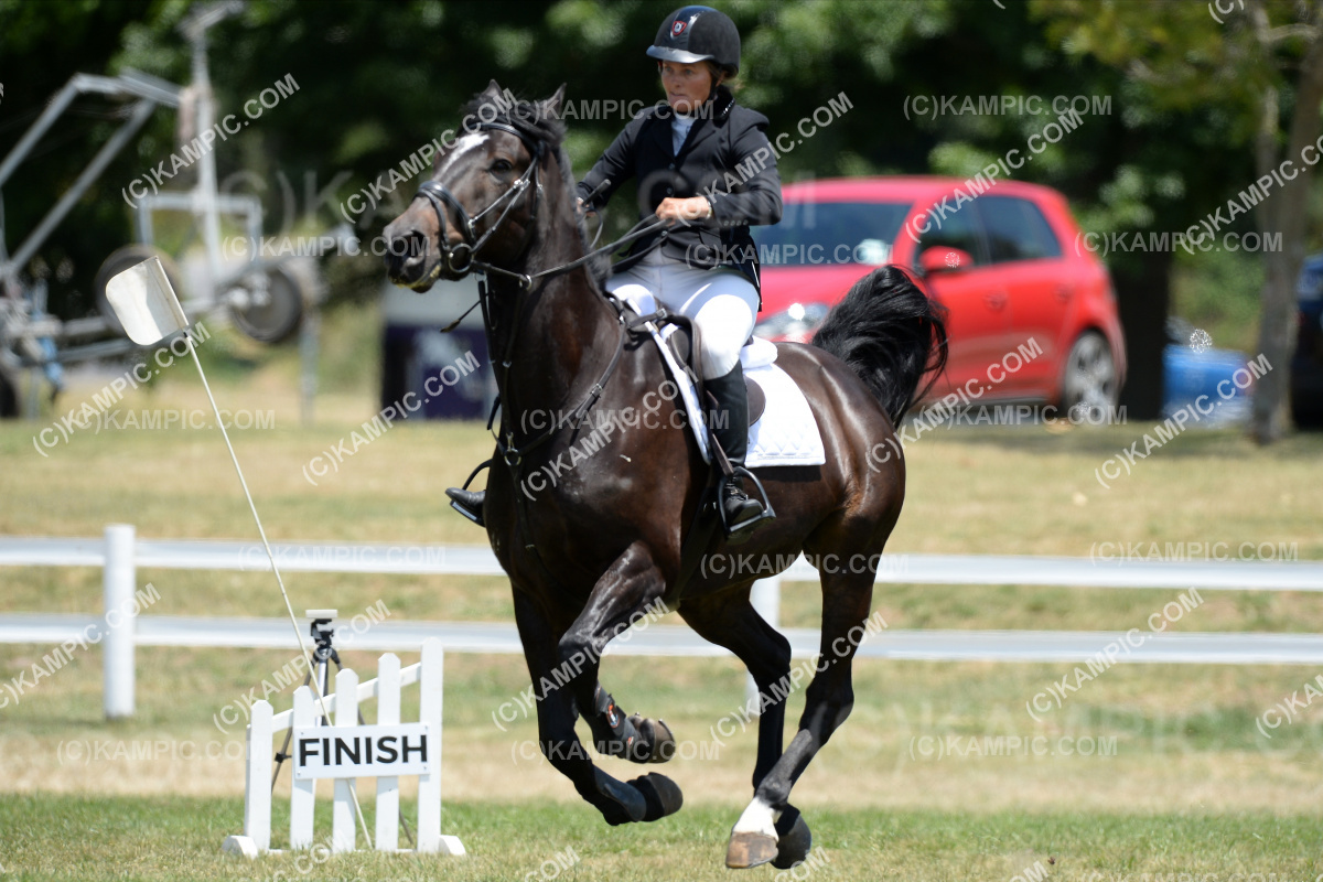 SL_201218_4766