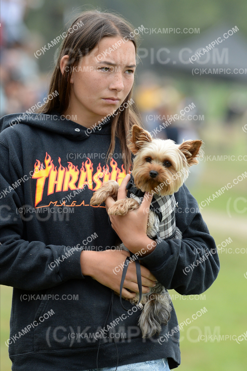 SL_201219_0356