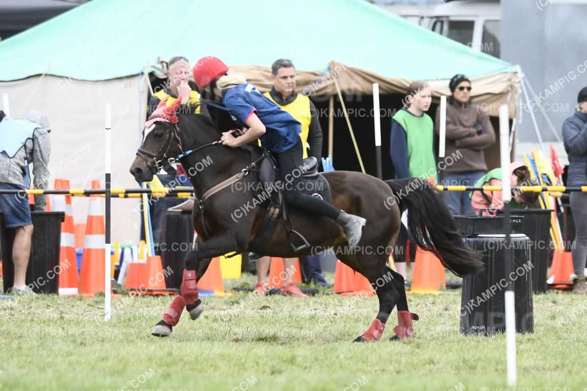 RH_200312_0023