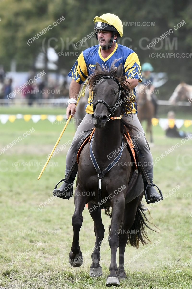 RH_200312_0477