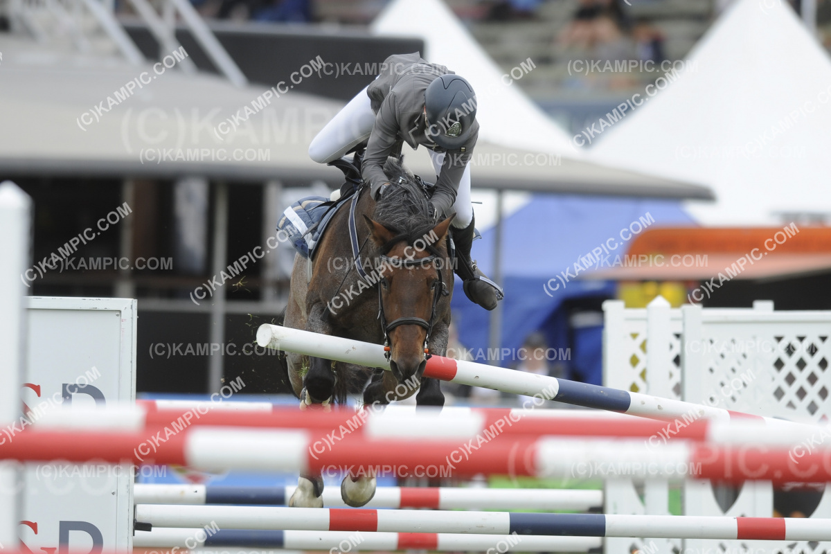 RH_200313_0288