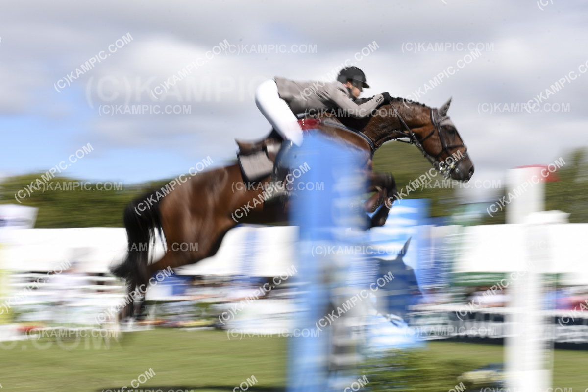 RH_200315_1349