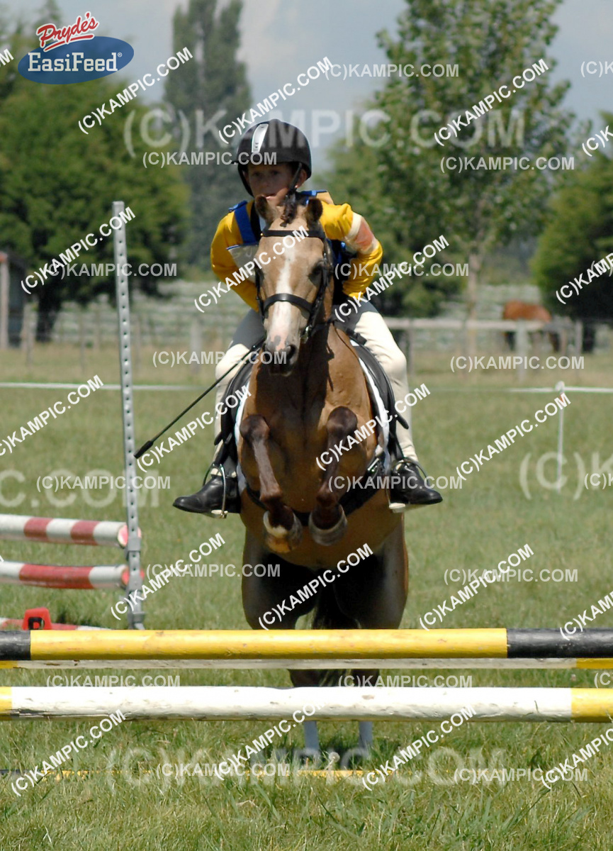 JR_110213_009