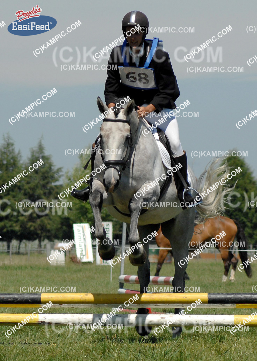 JR_110213_039