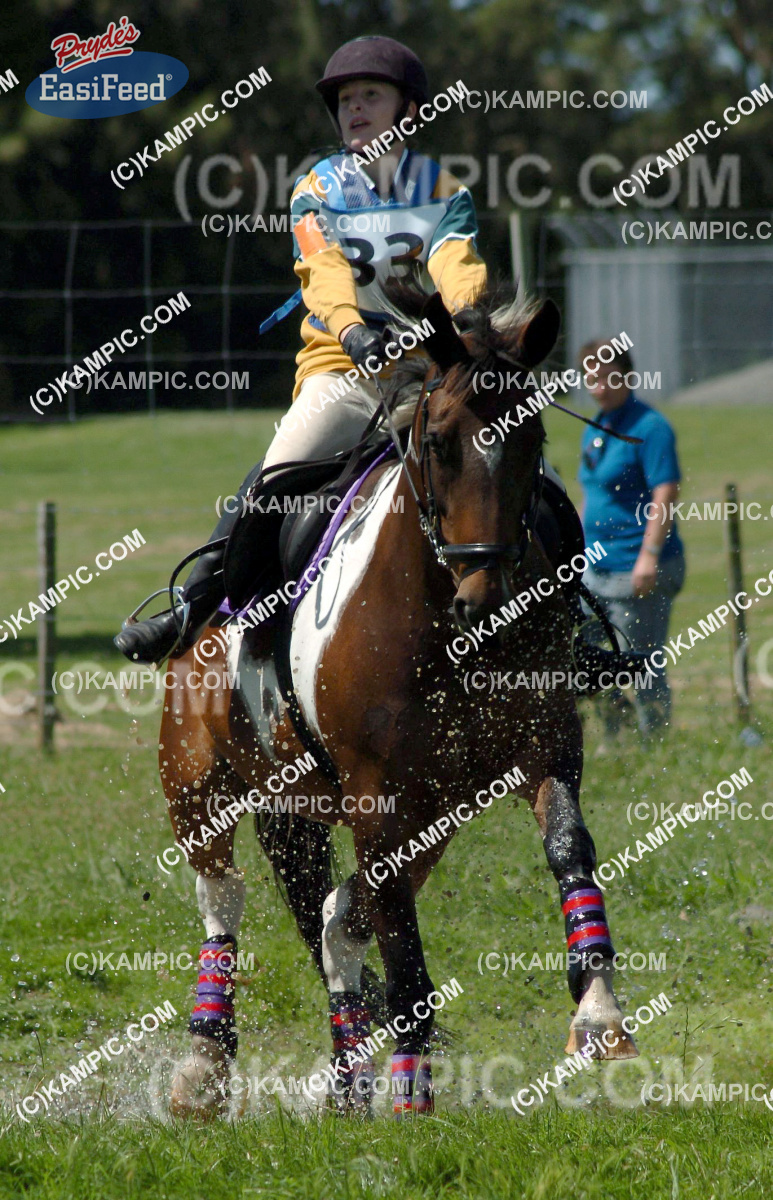 JR_110213_226