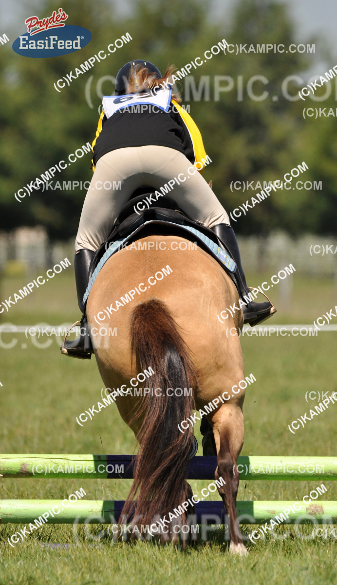 SL_20110213_604