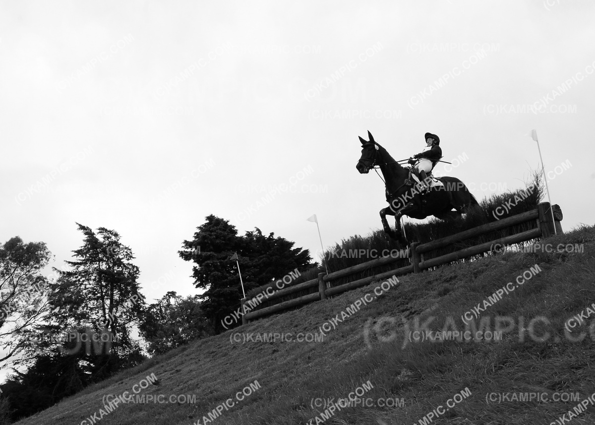 SL_211017_1836