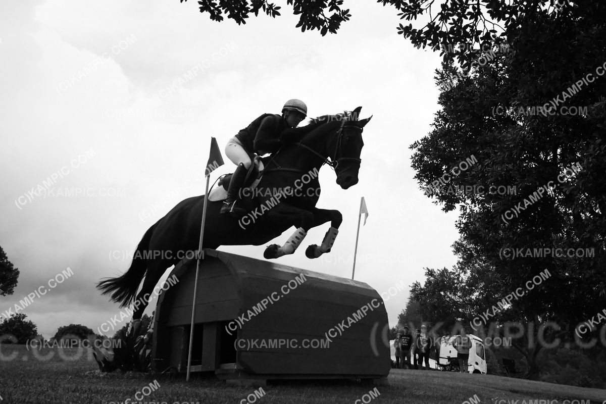 KM_220417_2039