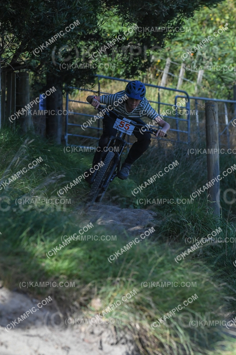SL_220508_3625