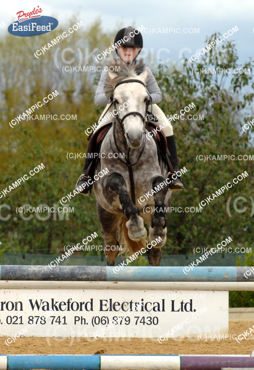 DR_120513_374