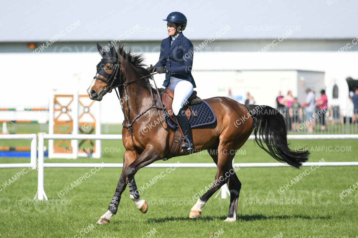 JW_231020_0486