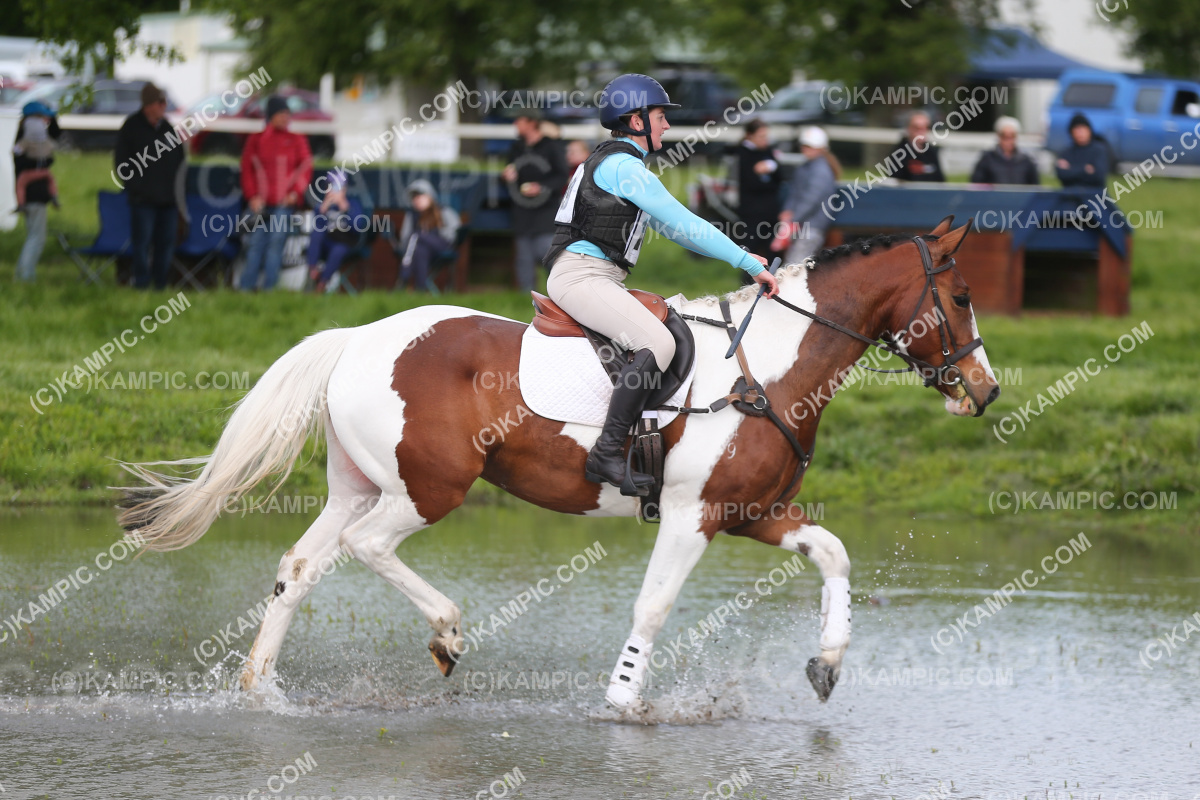 JW_231029_5406