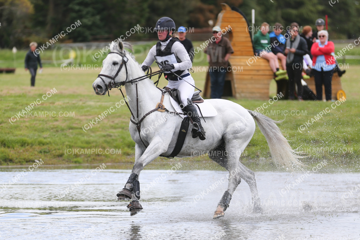JW_231029_3356