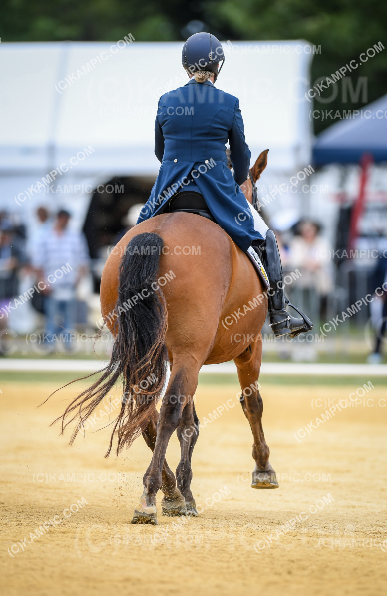 SL_240308_1937