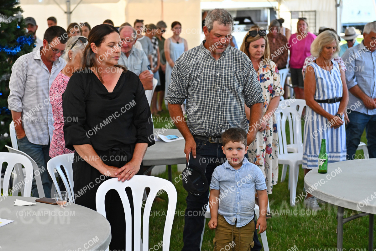 KM_241214_4617