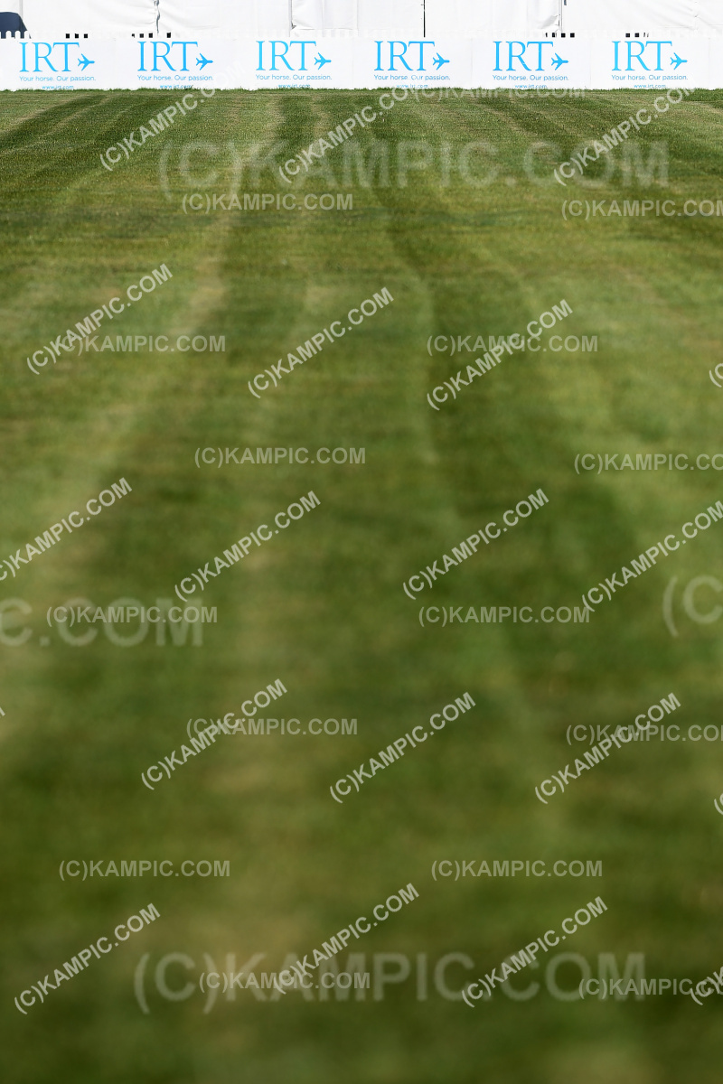 KM_250302_877