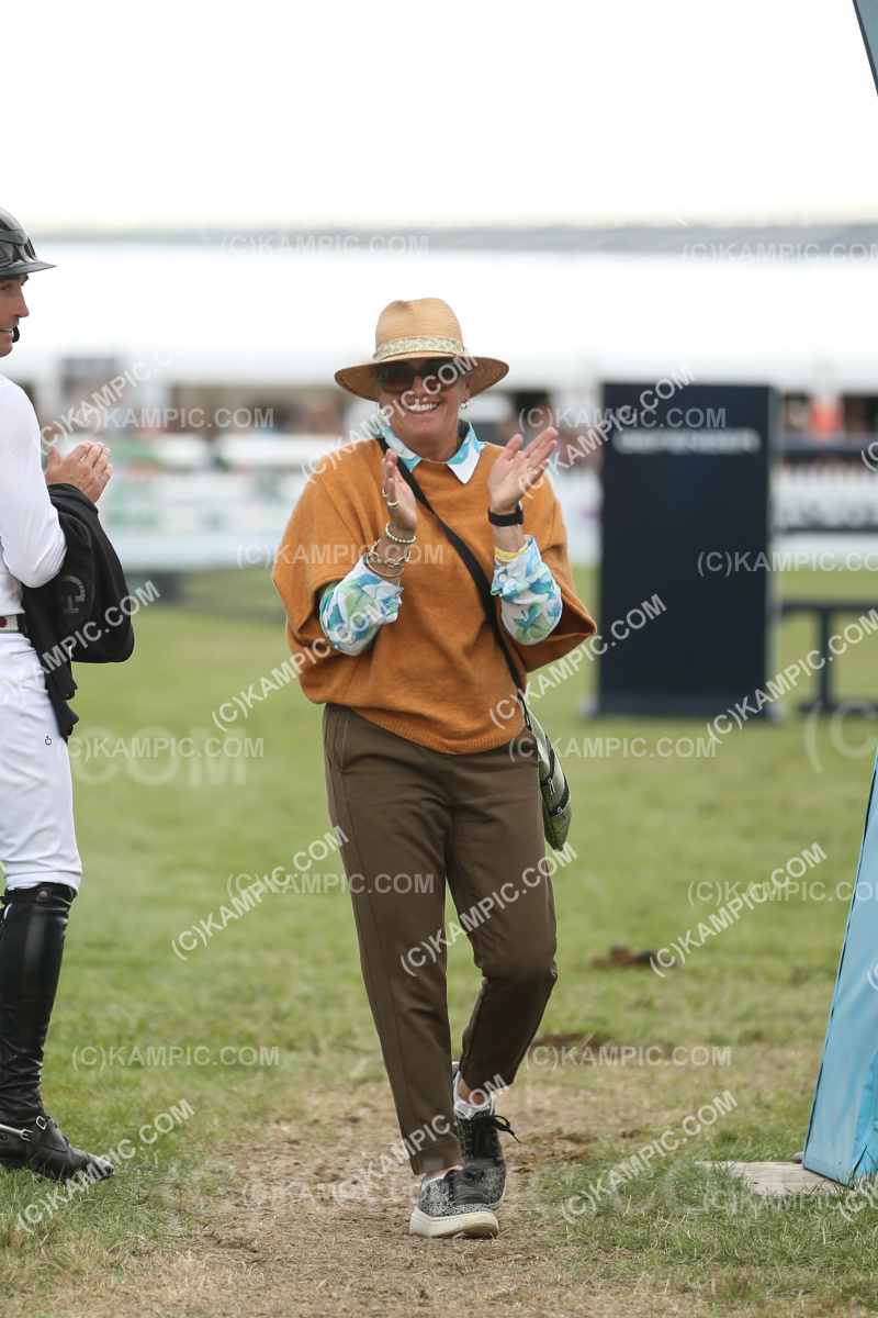 JW_250308_0243