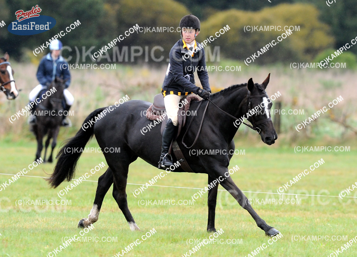 KM_121014_107