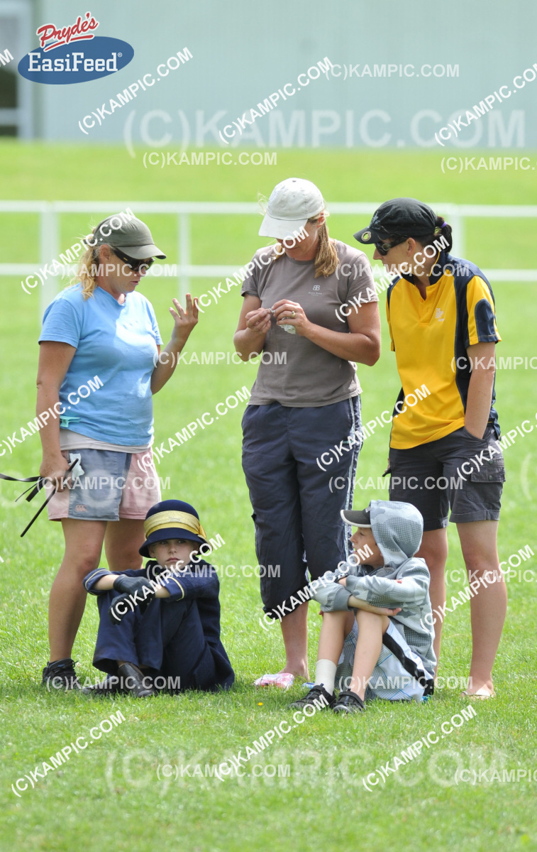 SL_120113_2208