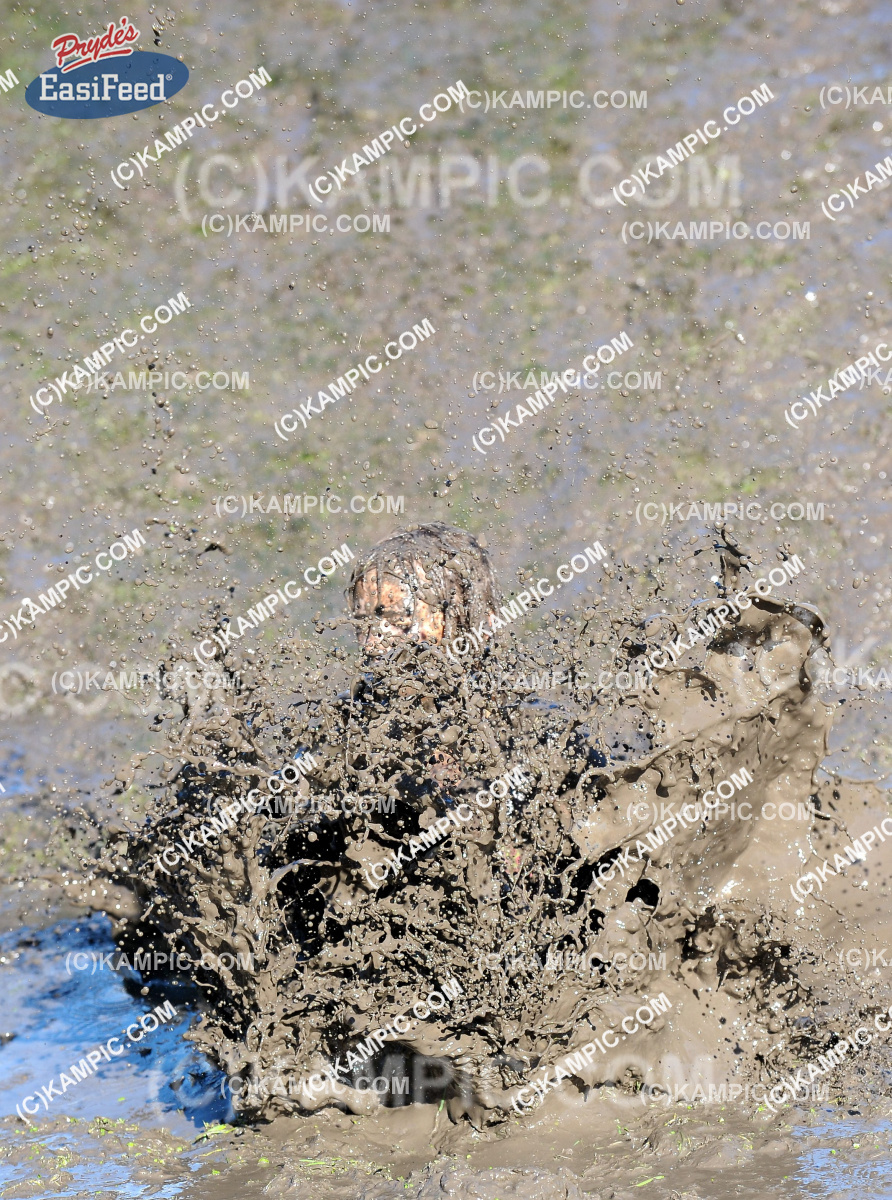 KM_120520_1073