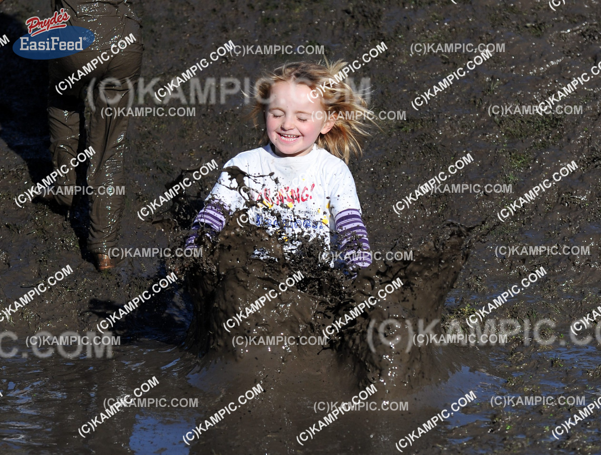 KM_120520_1078