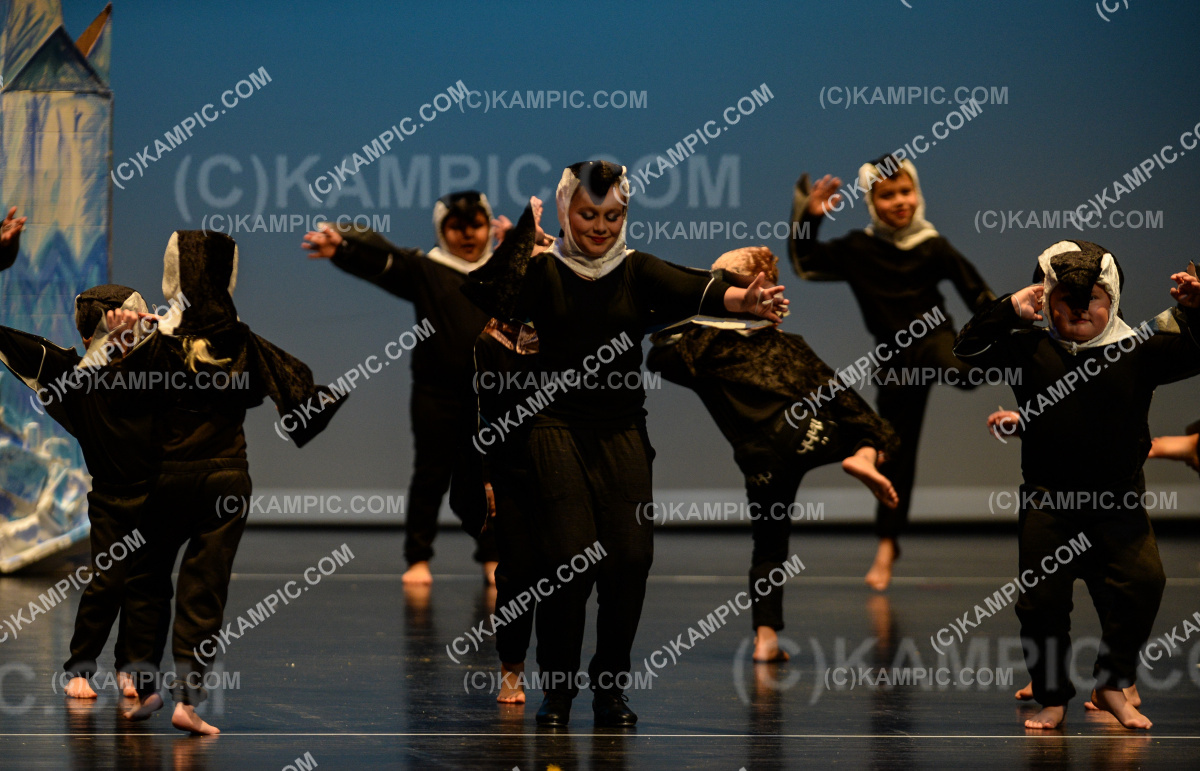 SL_160920_0343