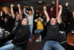 Fans watch the 2015 Rugby World Cup Final