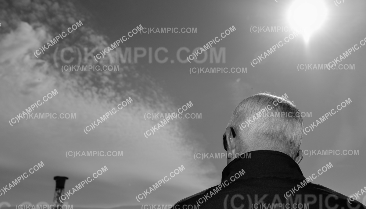 SL_191005_0970