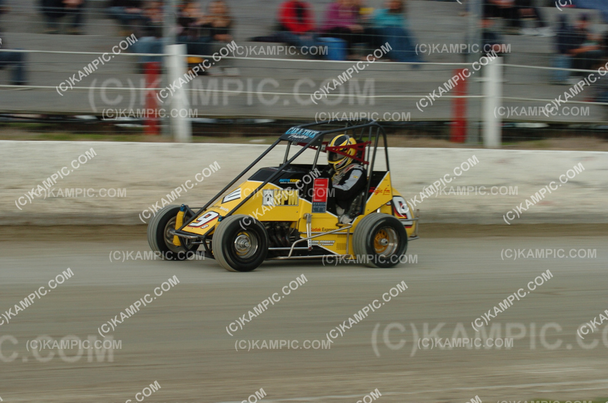KAM_081101_MSW335