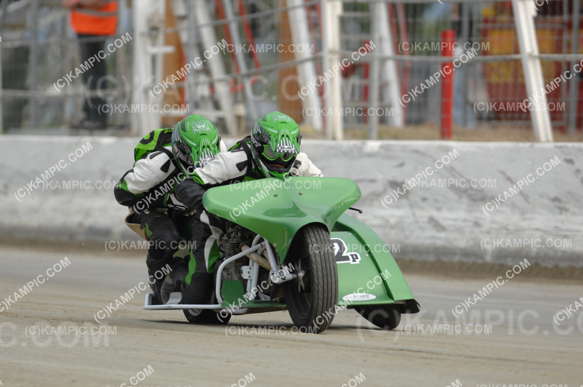KAM_081101_MSW440