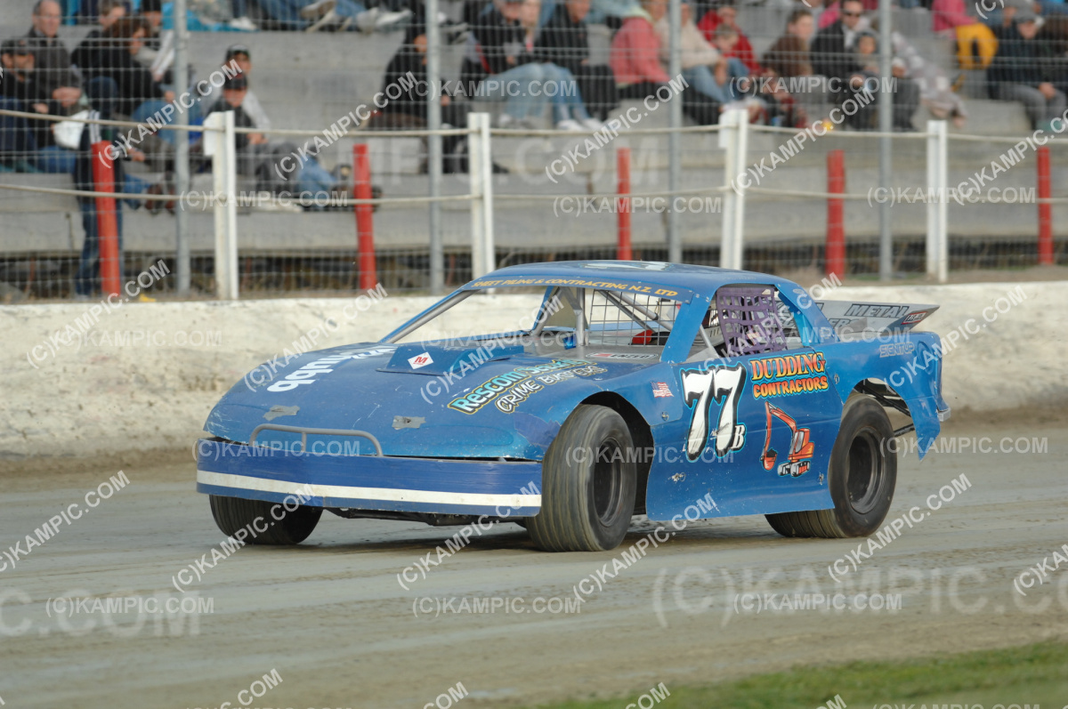 KAM_081101_MSW727